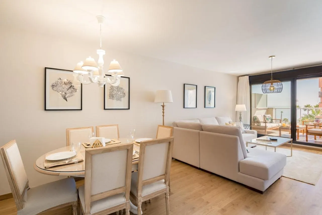 Family Apartment In Malaga Next To The Beach 0*,